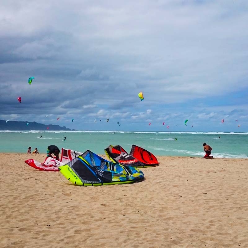 WINDSURFING & KITESURFING