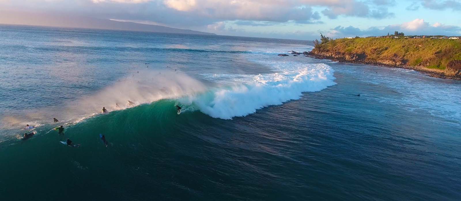 World of Maui | Surfing Spots